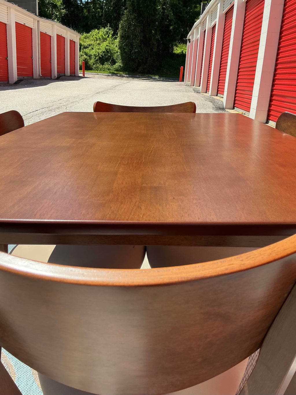 5-Piece Chestnut Rectangular Dinning Set
