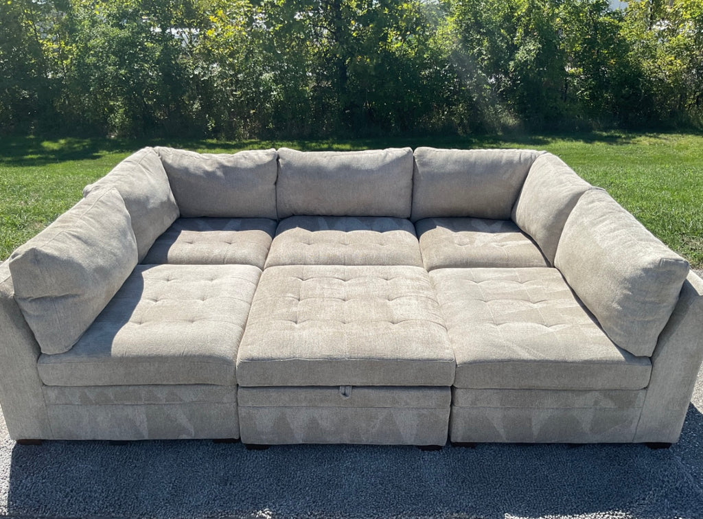Thomasville (Biege) 6 Piece Modular Sectional with Ottoman Set