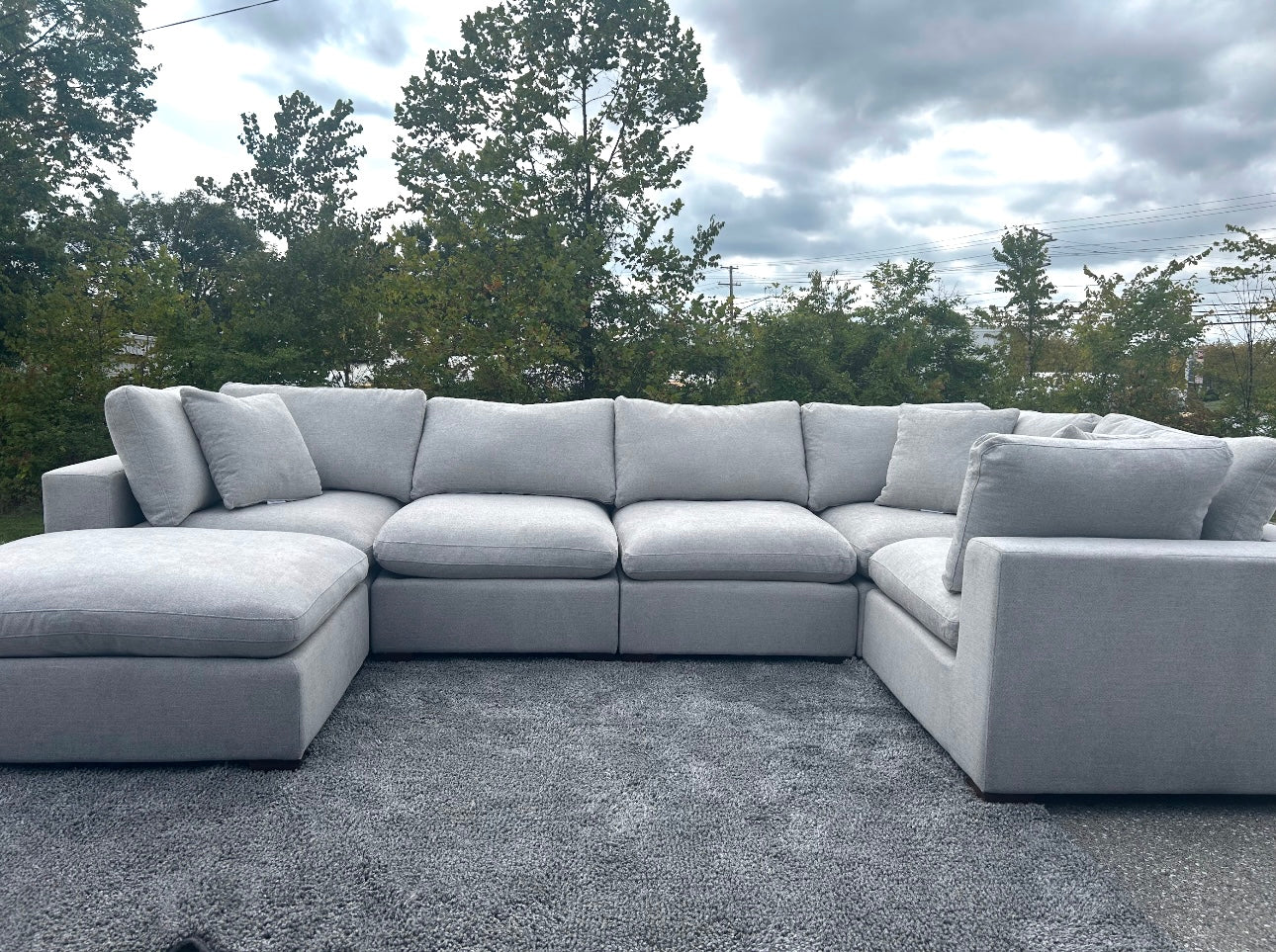 Thomasville (Lowell) 6 Piece Modular Sectional with Ottoman Set
