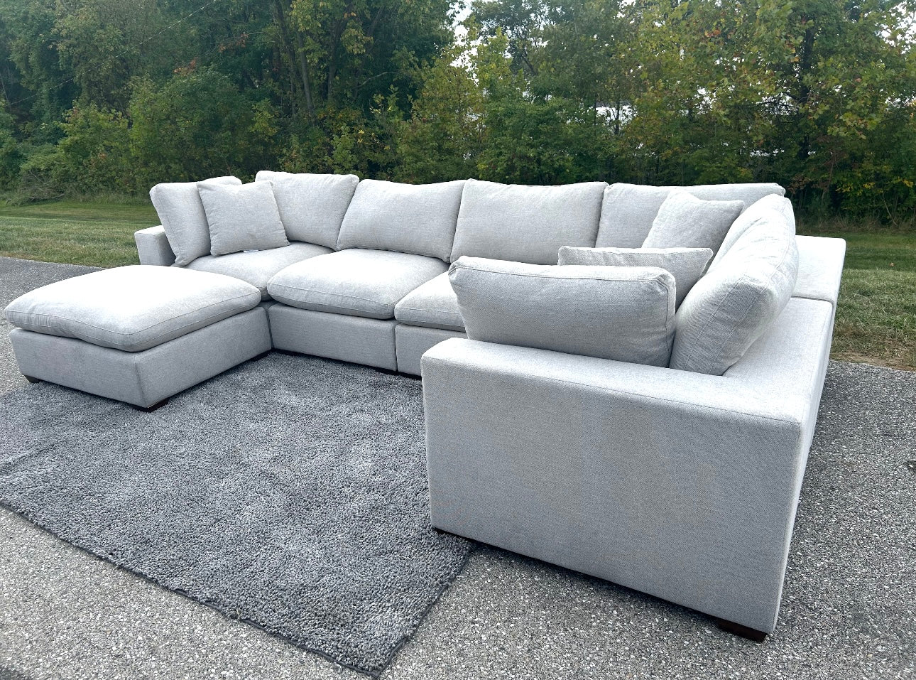 Thomasville (Lowell) 6 Piece Modular Sectional with Ottoman Set