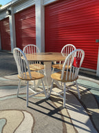 Allison 5-Piece Round Leaf Dinning Set