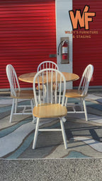 Allison 5-Piece Round Leaf Dinning Set